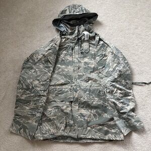 US Military All Purpose Environmental Camo Parka GoreTex Jacket Rain Small Reg